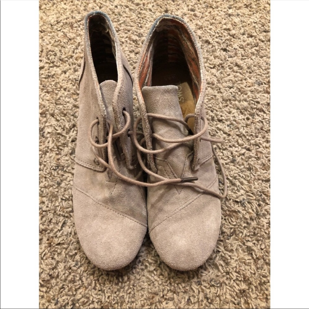Toms shoes